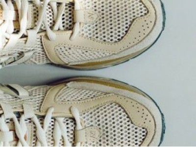 AURALEE x New Balance 1906R