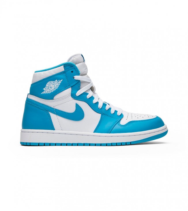 Кроссовки Air Jordan 1 Retro High OG UNC