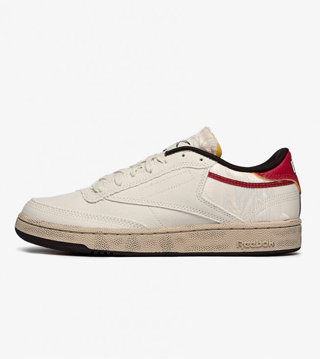 Reebok Club C 85 x Street Fighter