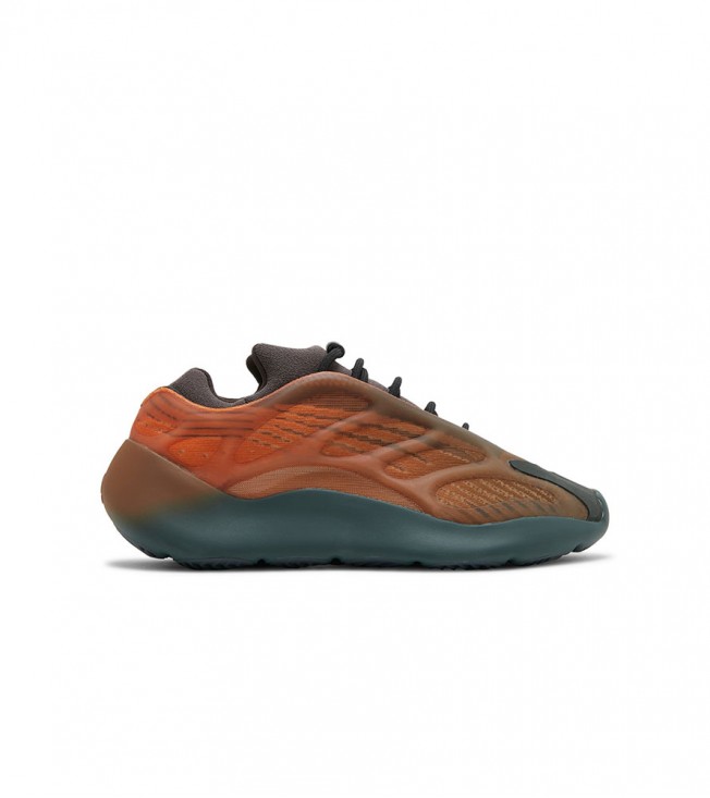 Кроссовки adidas Yeezy 700 V3 Copper Fade