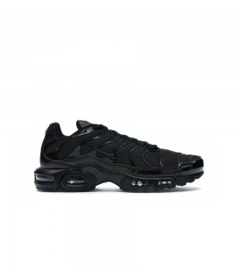 Nike Air Max Plus Triple Black