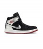 Кроссовки Air Jordan 1 Mid Johnny Kilroy