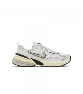 Nike V2K Run Summit White Metallic Silver WMNS