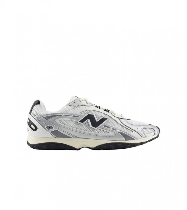 New Balance 204L Silver Metallic Black