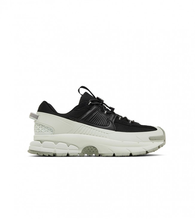 Nike Zoom Vomero 5 Roam Black Light Silver