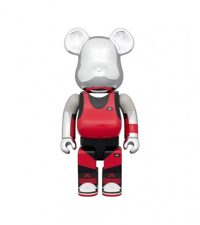 Bearbrick Nike Michael Jordan 1985 Air Jordan "Playground" 400%