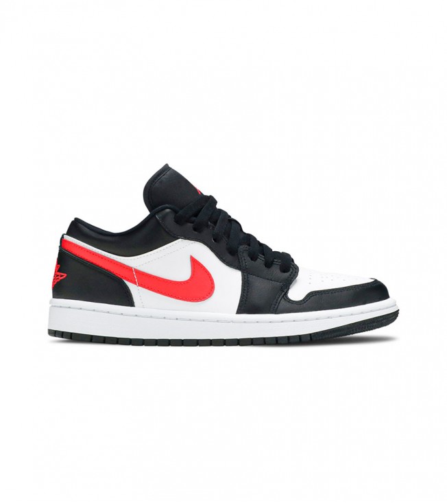 Кроссовки Air Jordan 1 Low Black Siren Red WMNS