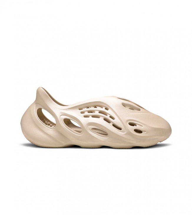 adidas Yeezy Foam RNNR Sand