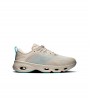 On Running Cloudsolo Loewe Sand Turquoise Wmns