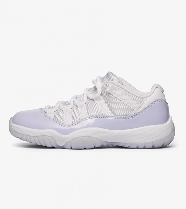Air Jordan 11 Retro Low "Pure Violet" WMNS