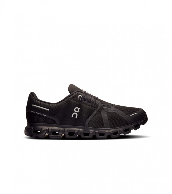 On Running Cloud 6 Wide Black Black
