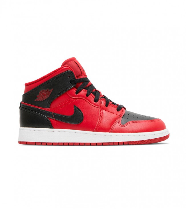 Air Jordan 1 Mid Reverse Bred WMNS