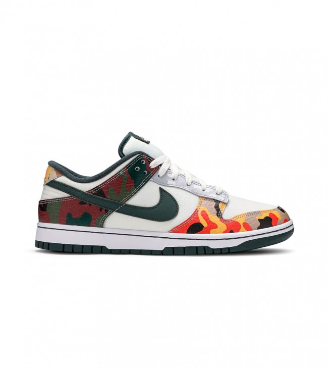 Nike Dunk Low SE Sail Multi-Camo