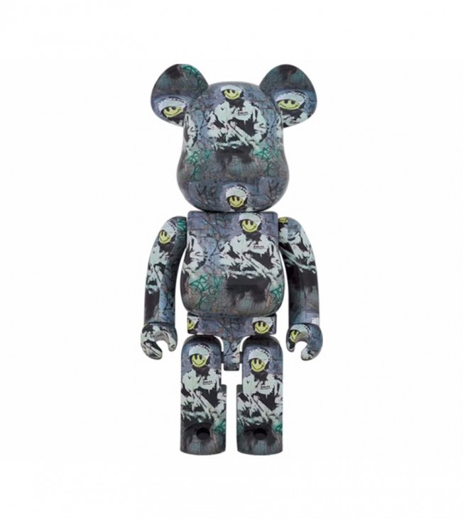 Bearbrick Riot Cop 1000%