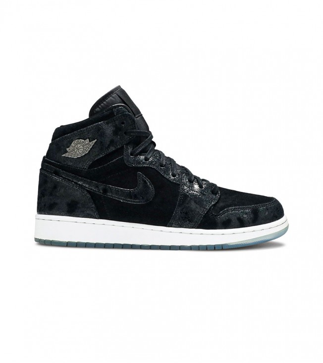 Кроссовки Air Jordan 1 Retro High Heiress Black Suede GS