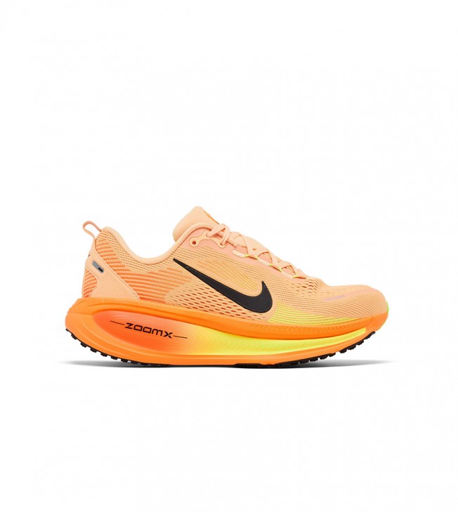 Nike Vomero 18 Orange Chalk Black Volt