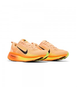 Nike Vomero 18 Orange Chalk Black Volt - Фото №2