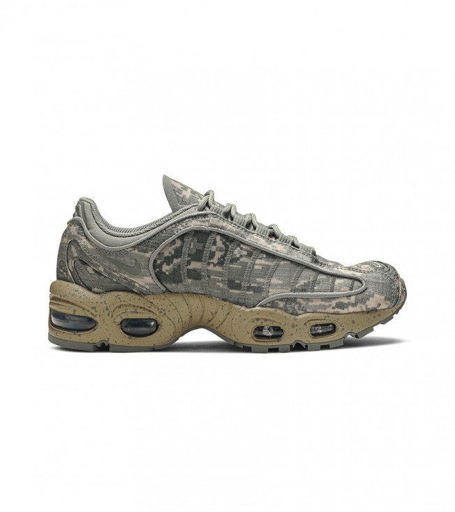 Nike Air Max TAILWIND IV SP Camo