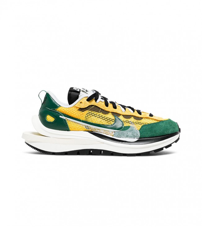 Nike Vaporwaffle sacai Tour Yellow Stadium Green