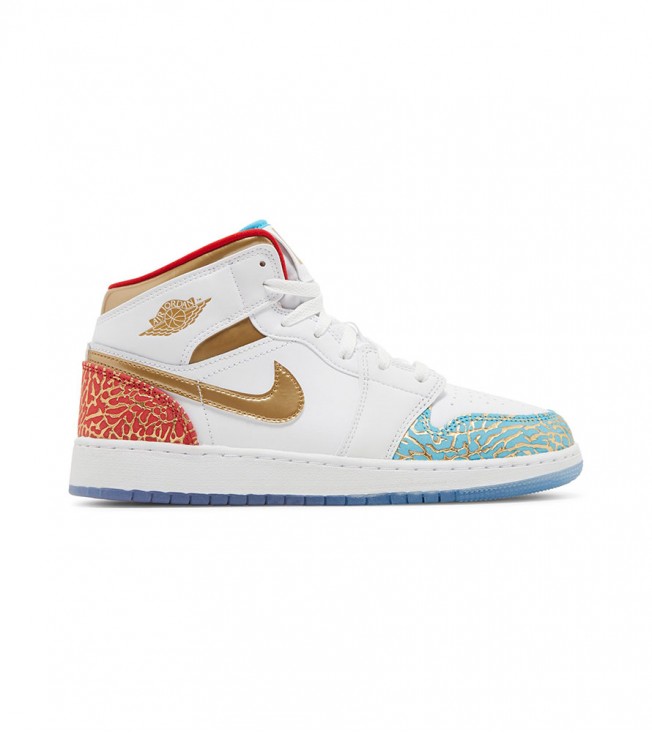 Jordan 1 Mid Sneaker School NC to Chicago (GS)