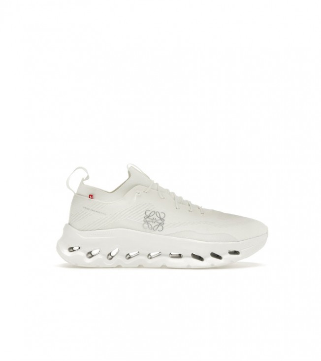 On Running Cloudtilt LOEWE All White