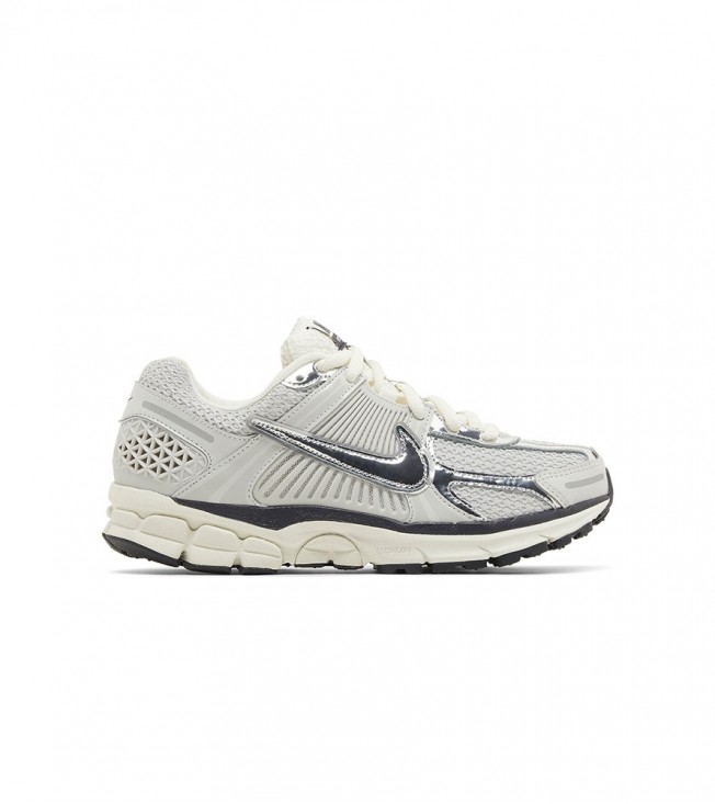 Nike Zoom Vomero 5 Chrome