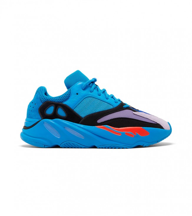 Yeezy Boost 700 Hi-res Blue