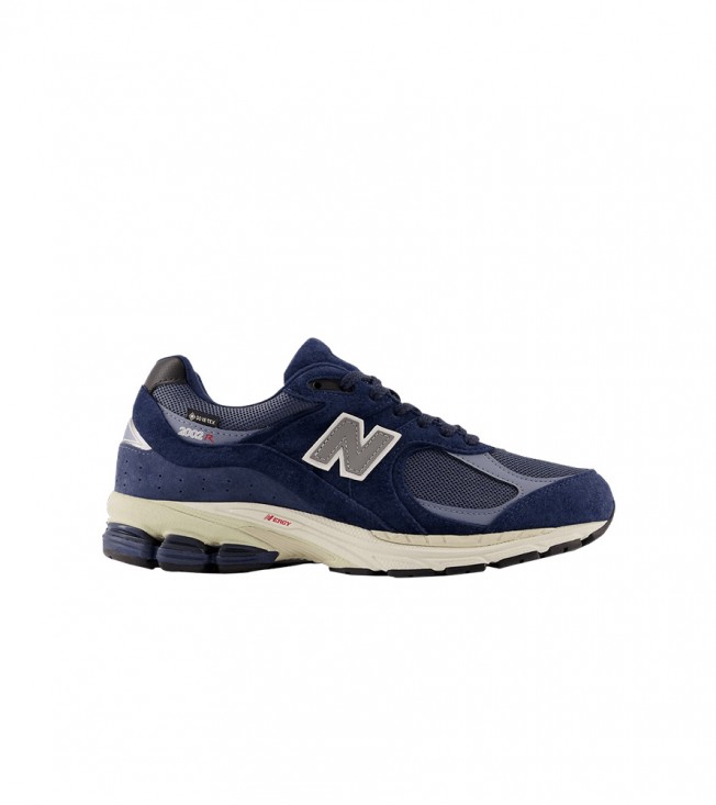 New Balance 2002R Gore-Tex Navy Arctic Grey