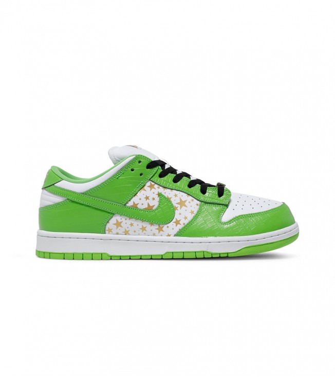 Nike Supreme x Dunk Low OG SB QS 'Mean Green'