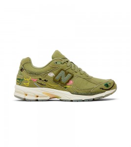 New Balance 2002R Bryant Giles What Now?