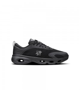 On Running Cloudsolo Loewe Black