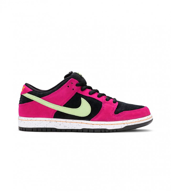 Nike SB Dunk Low Pro ACG Terra Red Plum