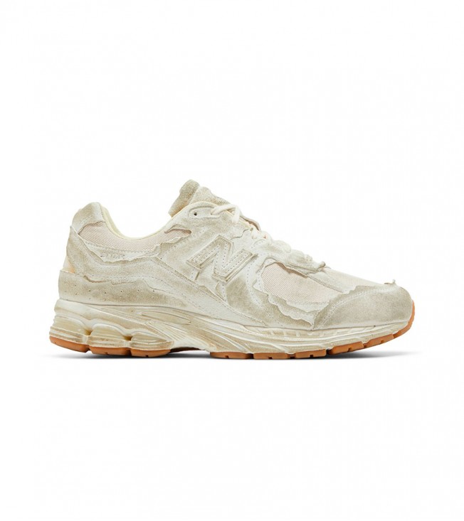 New Balance 2002R Protection Pack Distressed