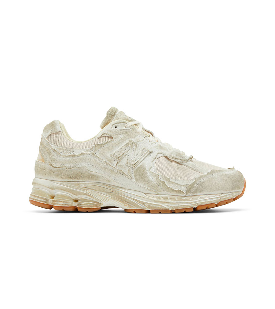 New Balance 2002R Protection Pack Distressed