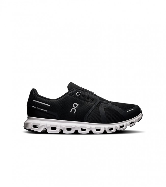 On Running Cloud 6 Wide Black White