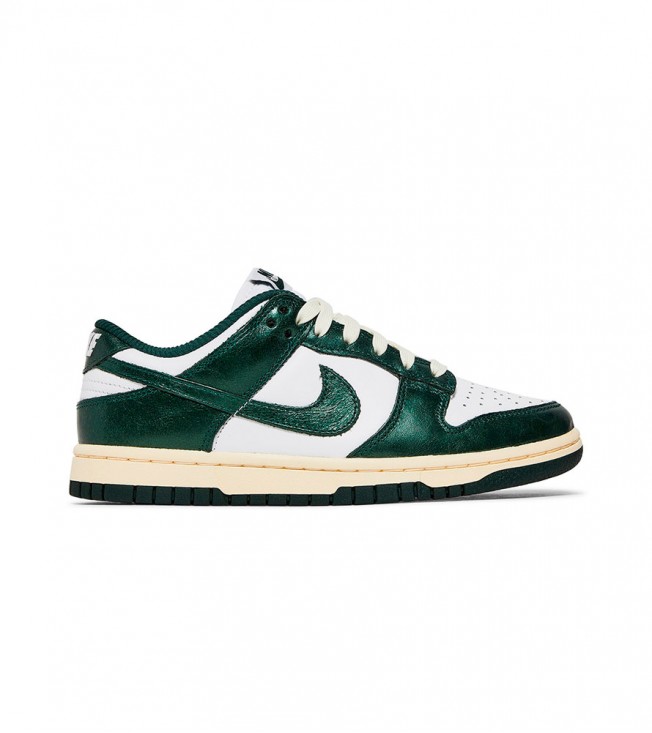 Nike Dunk Low Vintage Green WMNS