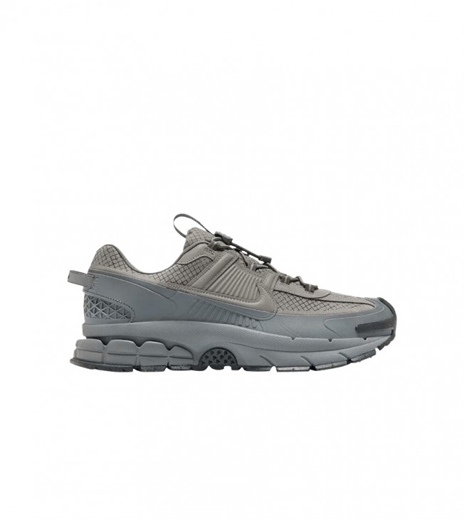 Nike Zoom Vomero 5 Roam Metallic Platinum