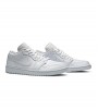 Кроссовки Air Jordan 1 Low Triple White WMNS