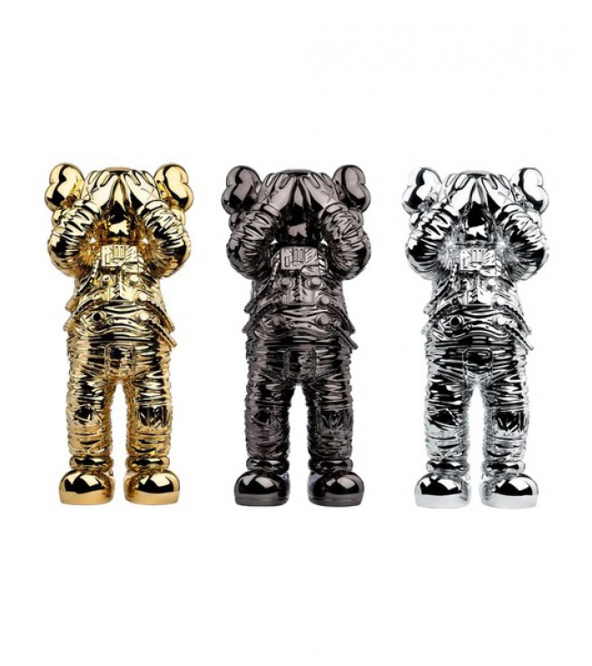 KAWS Holiday Space Figure Gold/Black/Silver Set 29см