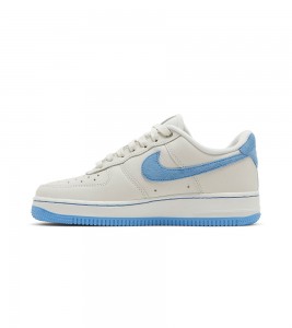 Nike WMNS Air Force 1 LXX - Фото №2