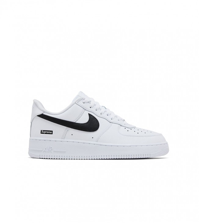 Nike Air Force 1 Low Supreme White Black