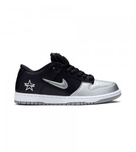 Supreme x Nike SB Dunk Low Metallic Silver