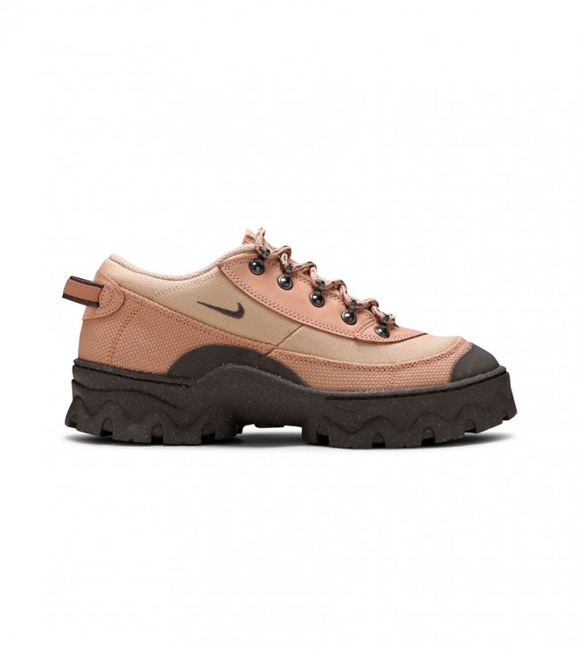 Кроссовки Nike WMNS Lahar Low 
