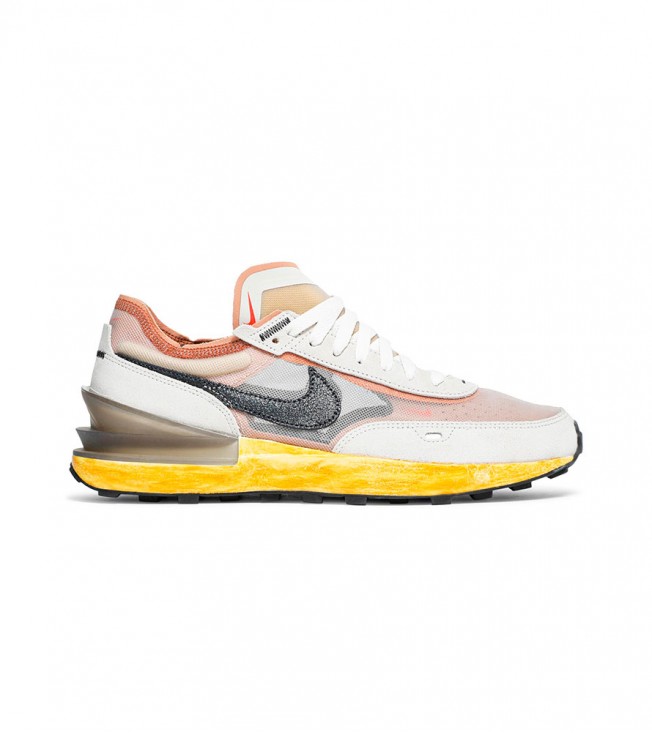 Nike Waffle One Social Status