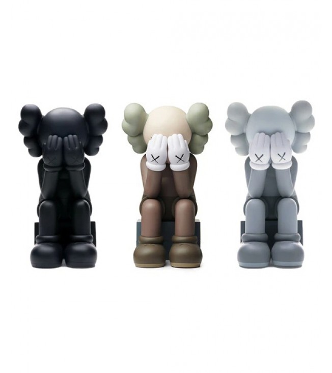 KAWS Passing Through Open Edition Vinyl Figure Black/Brown/Grey Set 20 см