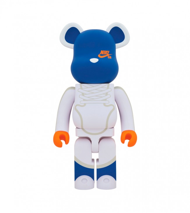 Bearbrick Nike SB 1000% White
