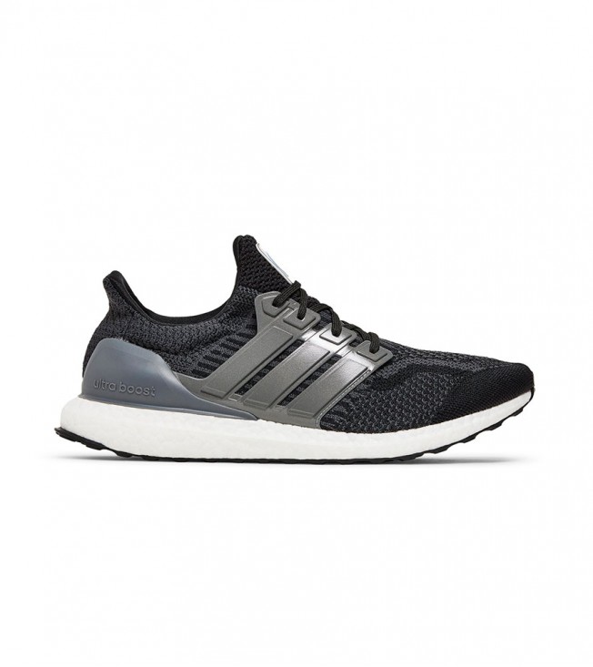 Кроссовки adidas UltraBOOST 5.0 DNA