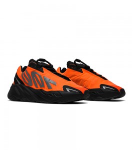 adidas Yeezy Boost 700 MNVN Orange - Фото №2