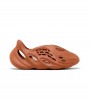 adidas Yeezy Foam RNNR Clay Red
