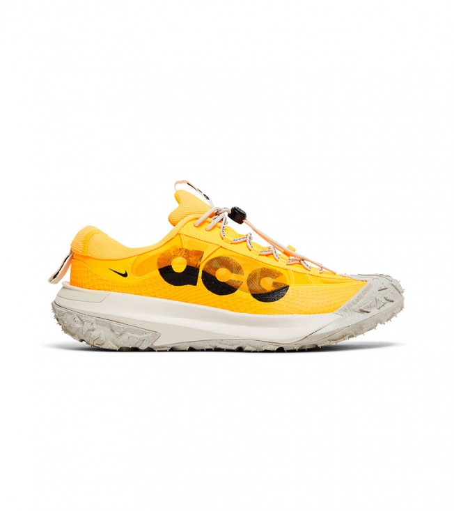Nike ACG Mountain Fly 2 Low Laser Orange